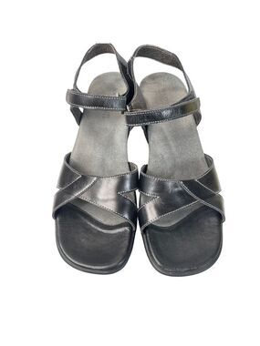 Naot Black Leather Strappy Sandals Comfort Walking Hook Loop Adjustable 39